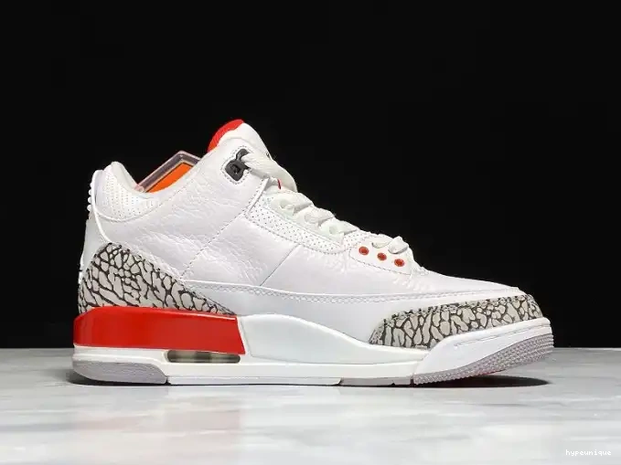 HYPE Fame Jordan Air 136064-116 3 Retro of Hall 0524